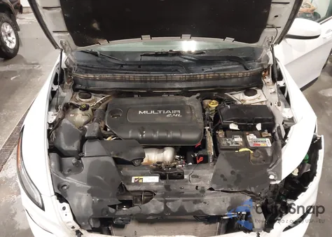 2017 Jeep Cherokee Latitude 4X4 из США, поврежденный, VIN 1C4PJMCB2HW614508